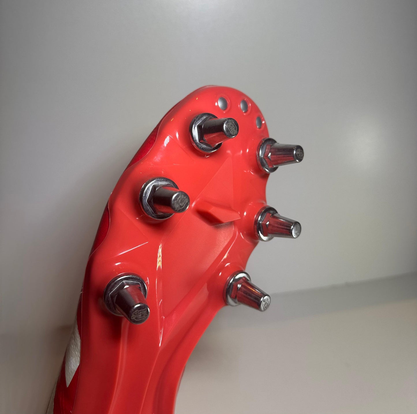 Dig Deep Tight 5 Studs - 21mm